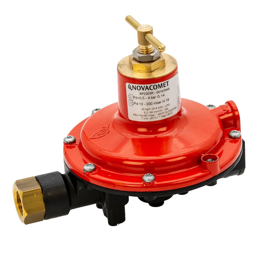 Clesse BP2303R Adjustable Propane Regulator 10–200mbar 30kg/hr, 001070AA