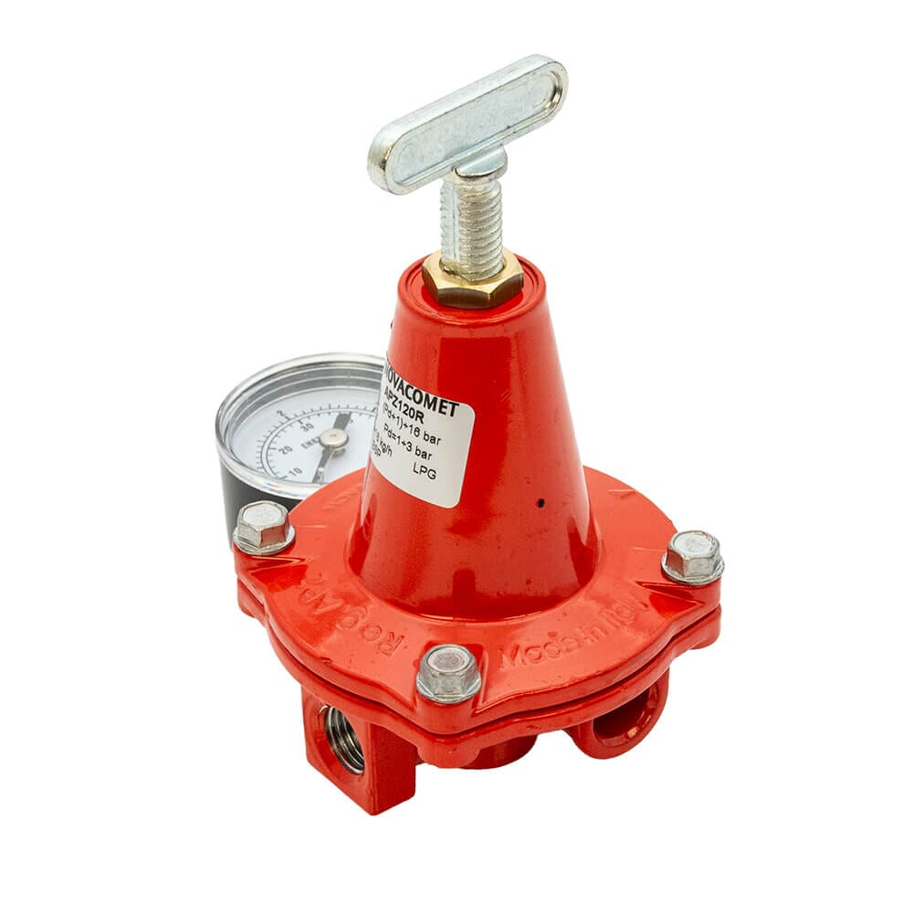 Clesse APZ120R 1-3 Bar Propane High Pressure Regulator with Gauge, 002205C